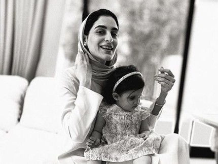 Dianiaya & Anak Diambil Paksa, Mantan Istri Syekh Dubai Minta Tolong di Medsos