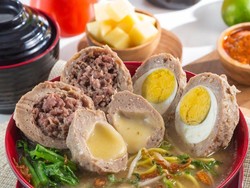 Mantul! Bakso Kepiting hingga Bakso Telur Asin Ada di Tangsel