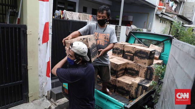 Menteri Sosial Juliari Batubara mengungkapkan sejumlah program bantuan sosial (bansos) akan berlanjut hingga 2021 mendatang.