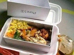 Surprise yang Bikin Sedih, Dikira Dapat HP Ternyata Nasi Kuning