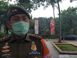 Hari Pertama PSBB, Pemprov DKI Tutup 8 Rumah Makan-Cafe di Jakarta