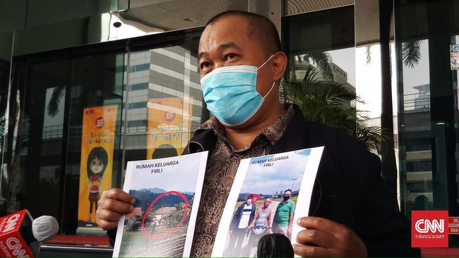 MAKI menyerahkan bukti kepada KPK terkait penyebutan istilah 'king maker' dalam pembicaraan antara Djoko Tjandra, Pinangki Sirna Malasari dan Anita Kolopaking.