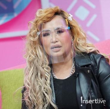 Berkat Jualan Pisang Goreng, Pinkan Mambo Mampu Beli Rumah Mewah