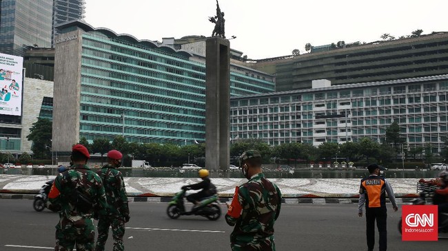 Presiden Jokowi telah memerintahkan Panglima TNI dan Kapolri menindak tegas pelanggar pembatasan yang sudah ditetapkan.