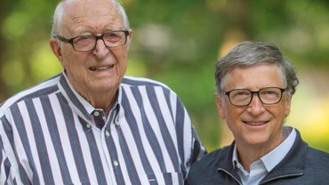 img-title Ayah Bill Gates Meninggal Dunia Pada Usia 94 Tahun