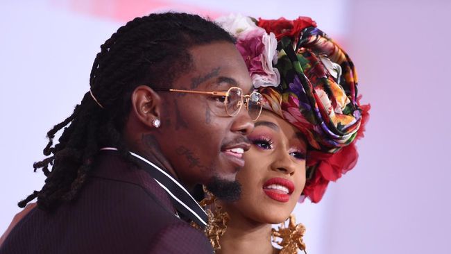Cardi B mengungkapkan kekesalannya dalam menanggapi berbagai rumor dan gosip terkait keputusannya menggugat cerai Offset.