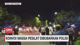 VIDEO: Massa Pesilat Konvoi di Solo Dibubarkan Polisi