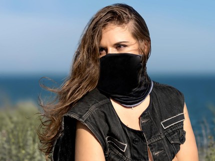 Satgas COVID-19 Sebut Masker Scuba & Buff Tak Efektif, Ini Alasannya