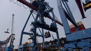 Neraca Dagang RI dengan China Tekor US$879 Juta per September