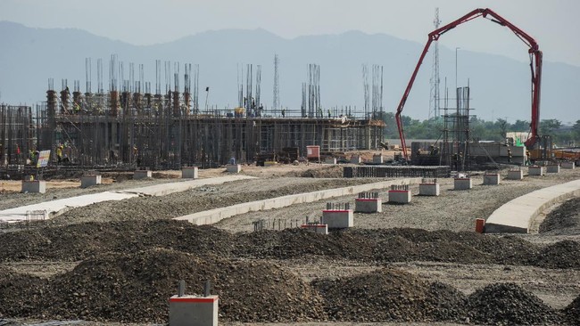 Dirut KAI Didiek Hartantyo mengaku akan mendapatkan dana segar lewat PMN yang berasal dari SILPA 2021 sebesar Rp4,3 triliun untuk mendanai proyek kereta cepat.