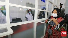 Risma Buka Lab Tes Swab Gratis untuk Warga Surabaya