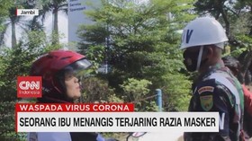 VIDEO: Seorang Ibu Menangis Terjaring Razia Masker