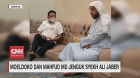 VIDEO: Setelah Mahfud MD, Moeldoko Jenguk Syekh Ali Jaber