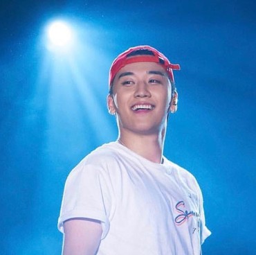 Ragam Reaksi Netizen Saat Foto Diduga Seungri di Klub Malam Beredar