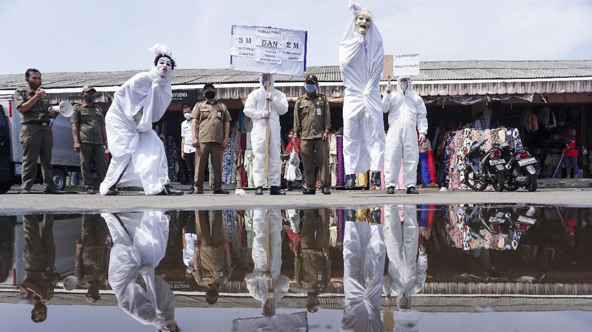 Viral Pocong Jadi-jadian Ditangkap Warga di Tangerang