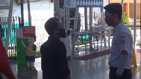 VIDEO: Penumpang KRL Dilarang Gunakan Masker Scuba & Buff