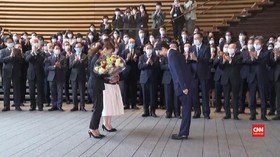VIDEO: Shinzo Abe Tinggalkan Kantor Perdana Menteri Jepang