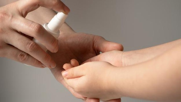 Bolehkah Bayi Menggunakan Hand Sanitizer?