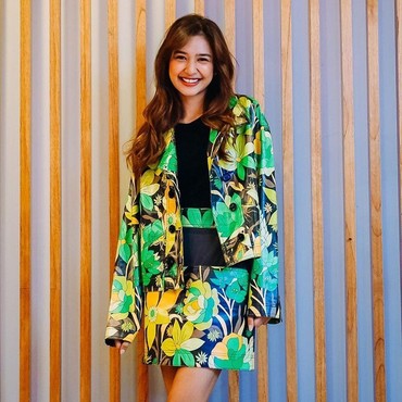 Mikha Tambayong Ulang Tahun, Deva Mahenra Tulis Pesan Romantis