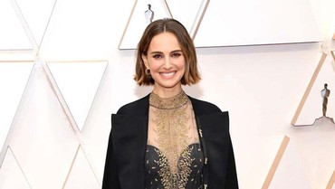 img-title Natalie Portman Akhirnya Pisah Usai Suami Ketahuan Selingkuh