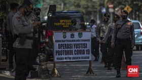Operasi Yustisi DKI: 19 Kantor dan 188 Rumah Makan Disegel