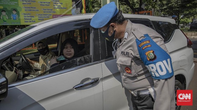 Dari 452.869 pelanggaran selama empat hari itu, kepolisian mengumpulkan denda uang sebanyak Rp399,13 juta.