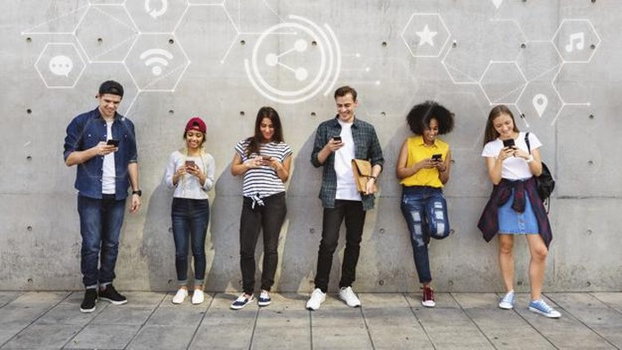 Patut Dicoba! Ini Kebiasaan Untuk Membantu Kamu Mengurangi Pemakaian Media Sosial