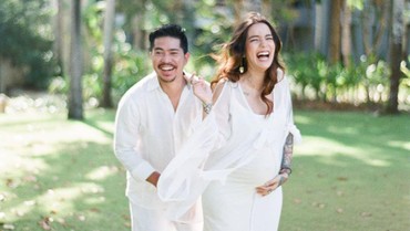 Sheila Marcia Makin Mesra & Romantis dengan Suami Baru