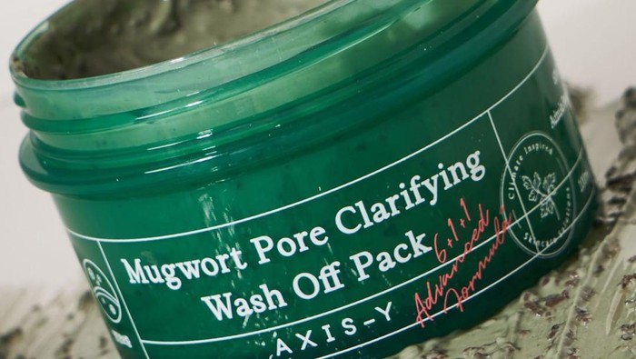Axis-Y Mugwort Pore Clarifying Wash Off Pack Viral di TikTok, Sebagus Apa Sih?
