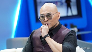 img-title Deddy Corbuzier Sindir Artis Bawa Virus Usai Liburan: Mantap Gelombang 3