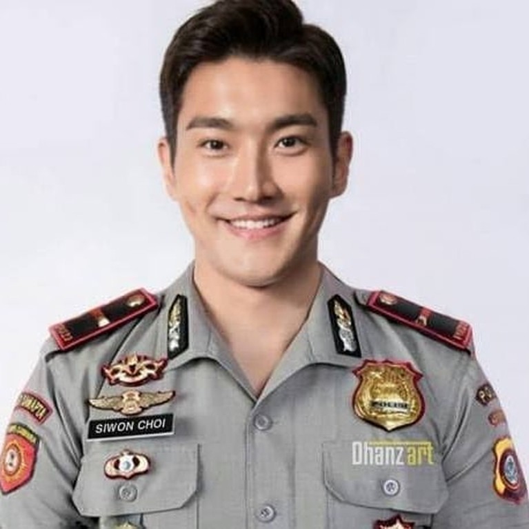 Idol K-Pop Idol K-Pop yang diedit berseragam polisi