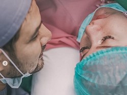 Kekhawatiran Ammar Zoni saat Temani Irish Bella Lahiran Secara Caesar