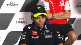 VIDEO: Valentino Rossi Sebut MotoGP 2020 Musim Gila