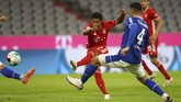 FOTO: Pesta Delapan Gol Bayern Munchen Atas Schalke Bayern Munchen berhasil menang 8-0 atas Schalke. Berikut foto-foto pilihan laga tersebut.
