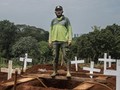 FOTO: Penggali Kubur, Pahlawan di Tengah Pandemi Covid-19