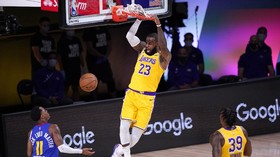 FOTO: Lakers Lumat Nuggets di Gim 1 Final Wilayah Barat NBA