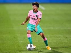 Tetap di Barcelona, Riqui Puig Bertekad Rebut Hati Koeman