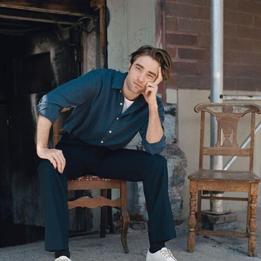 Robert Pattinson Sembuh dari Corona, Syuting 'The Batman' Dilanjutkan