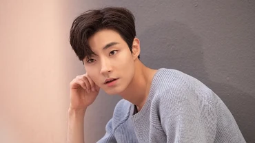 img-title Hwang In Yeop Gelar Fan Meeting di Jakarta, Segini Harga Tiketnya