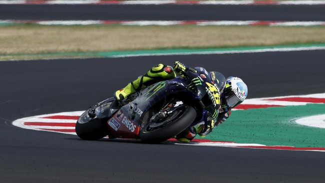 Valentino Rossi menyadari melakukan kesalahan yang tidak biasa sehingga menyebabkan ia terjatuh di MotoGP Emilia Romagna 2020