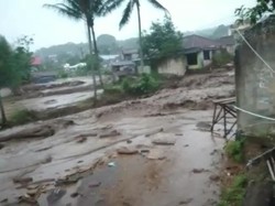 3 Warga Hilang Akibat Banjir Bandang Sukabumi, Sarda: Masih Pencarian