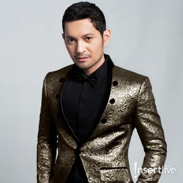 Perjalanan Evan Sanders dari Seorang Jurnalis Jadi Presenter Insert TV