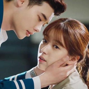 'W: Two Worlds' Eps.15, Keputusan Akhir Kang Chul