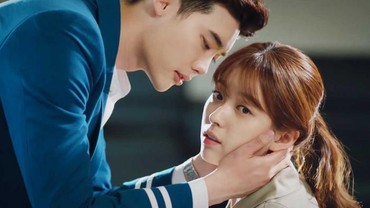 'W: Two Worlds' Eps.15, Keputusan Akhir Kang Chul