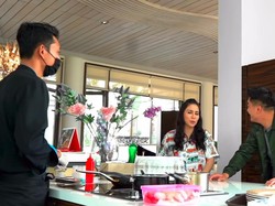 Mevvah! Momo eks Geisha Punya Koki Pribadi di Rumah