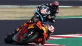 FOTO: Vinales Bikin MotoGP 2020 Semakin Rumit Maverick Vinales menang MotoGP Emilia Romagna 2020 dan membuat persaingan gelar juara dunia MotoGP 2020 semakin rumit.