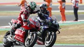 FOTO: Vinales Bikin MotoGP 2020 Semakin Rumit Maverick Vinales menang MotoGP Emilia Romagna 2020 dan membuat persaingan gelar juara dunia MotoGP 2020 semakin rumit.