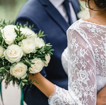 Viral Pengantin Tidur Pulas Usai Dirias, MUA Beberkan Fakta Sebenarnya