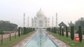 VIDEO: Antrean Taj Mahal Dikhawatirkan Jadi Klaster Corona