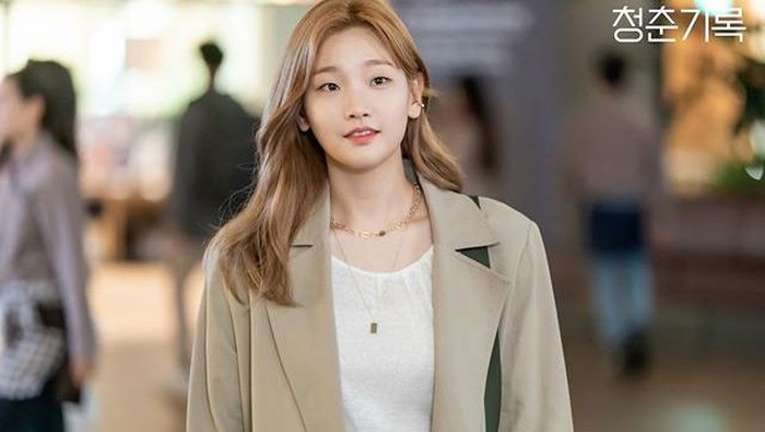 Potret Menawan Park So Dam di K-Drama Terbaru Record of Youth